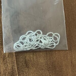 NWOT STERLING box chain